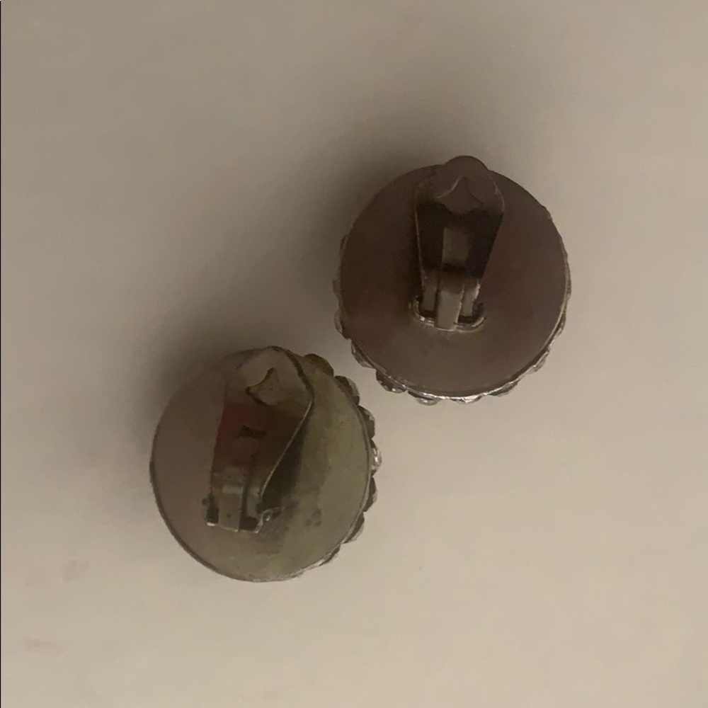 Adorable Rhinestoned Clip On Earrings - Picture 2 of 2